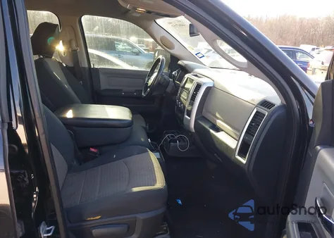 2012 Ram 1500 Slt z USA, uszkodzony, nr VIN 1C6RD7LT8CS264951